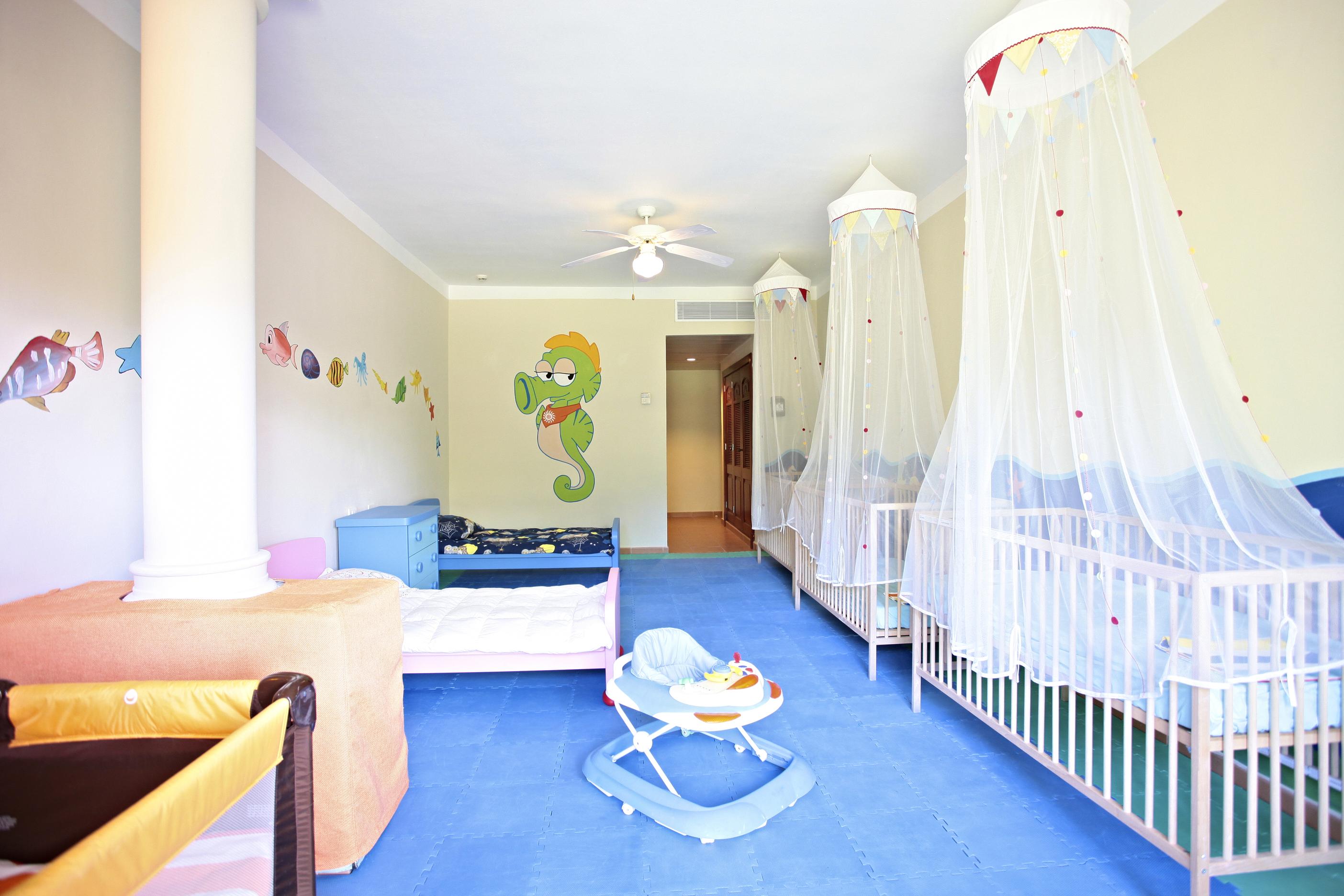 Bahia Principe Grand Bavaro - All Inclusive Punta Cana Esterno foto Nursery