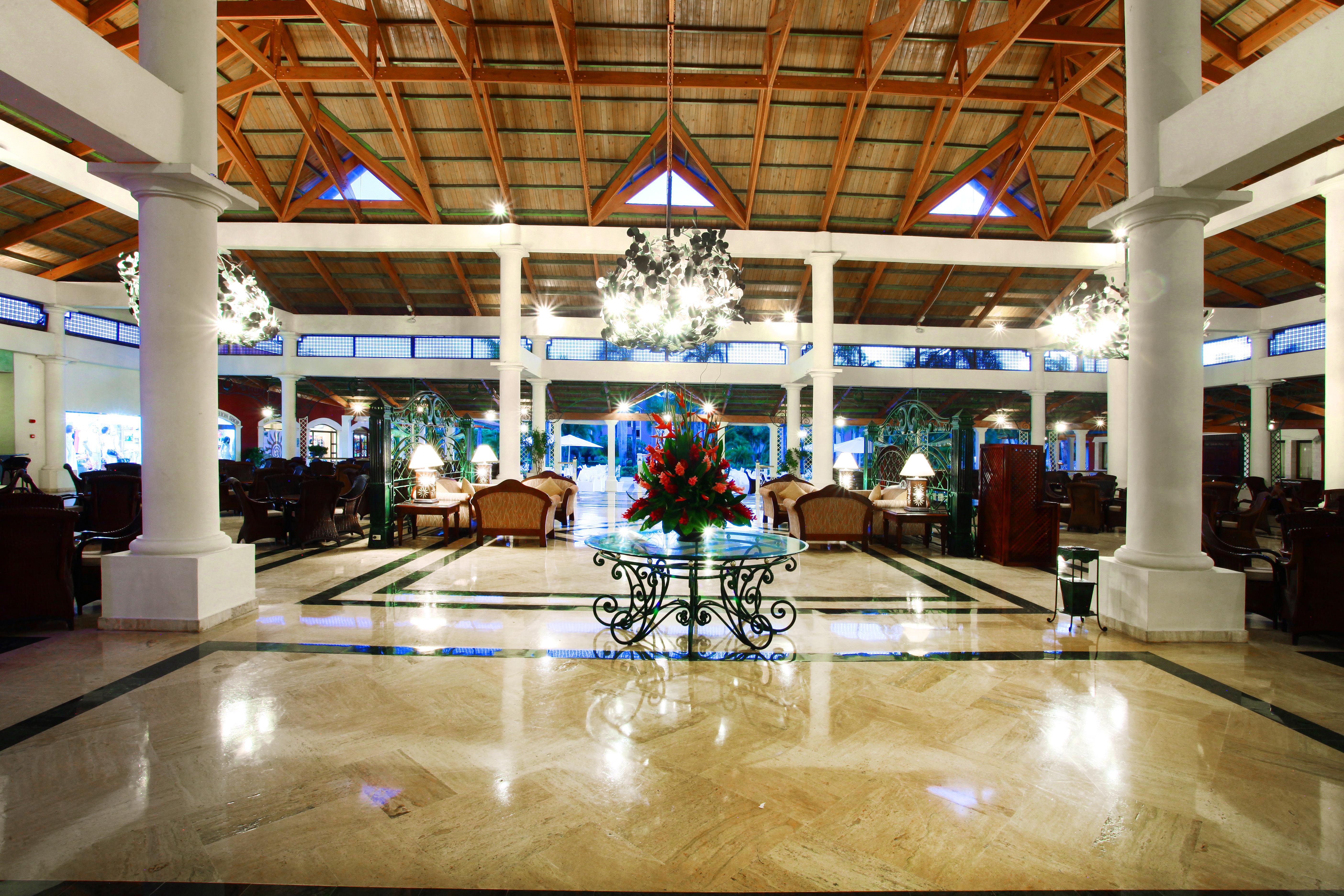 Bahia Principe Grand Bavaro - All Inclusive Punta Cana Esterno foto Lobby